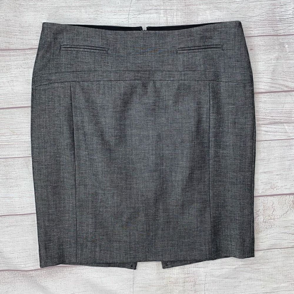 Express women 4 grey fully lined mini pencil skirt w/back slit